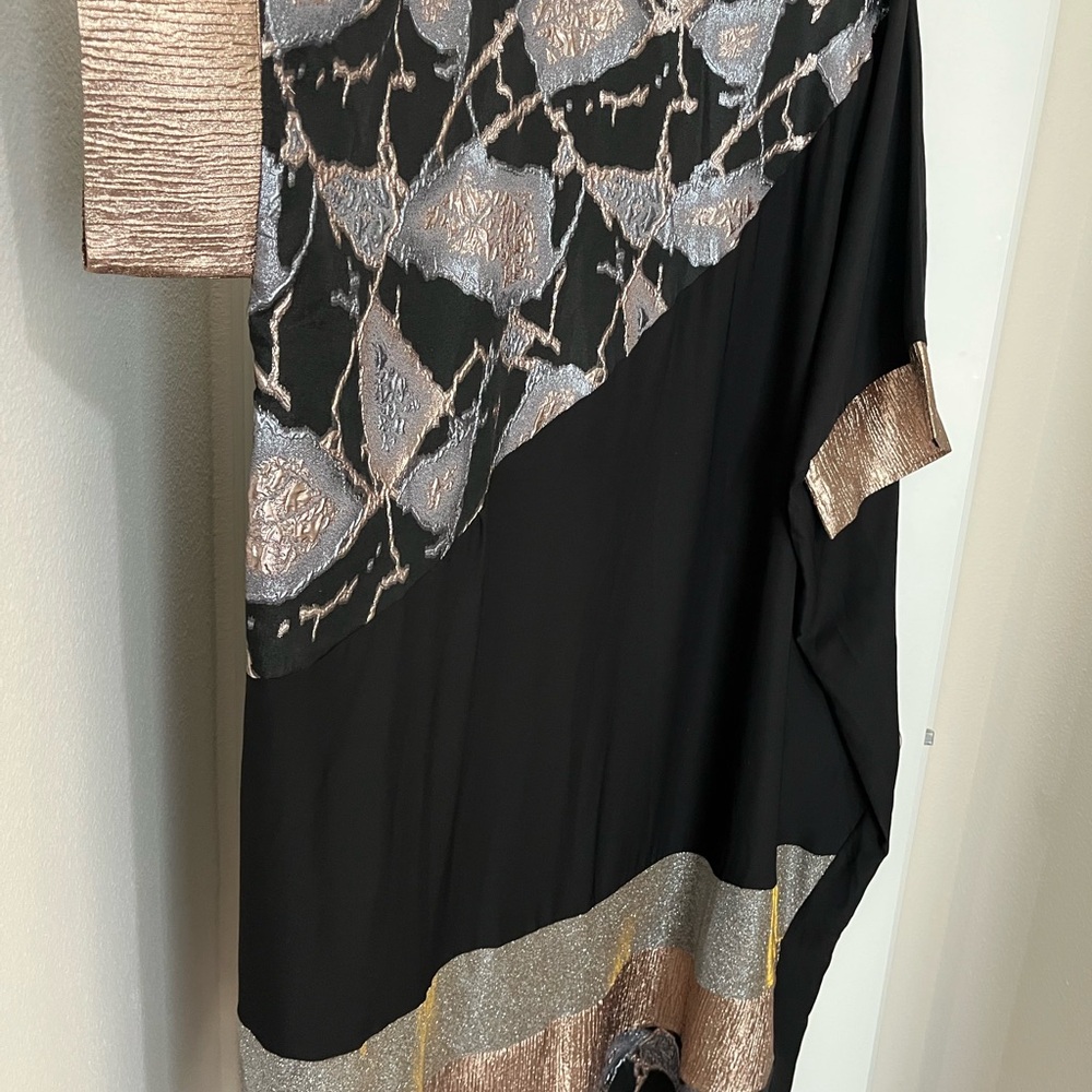 Black detailed abaya dress